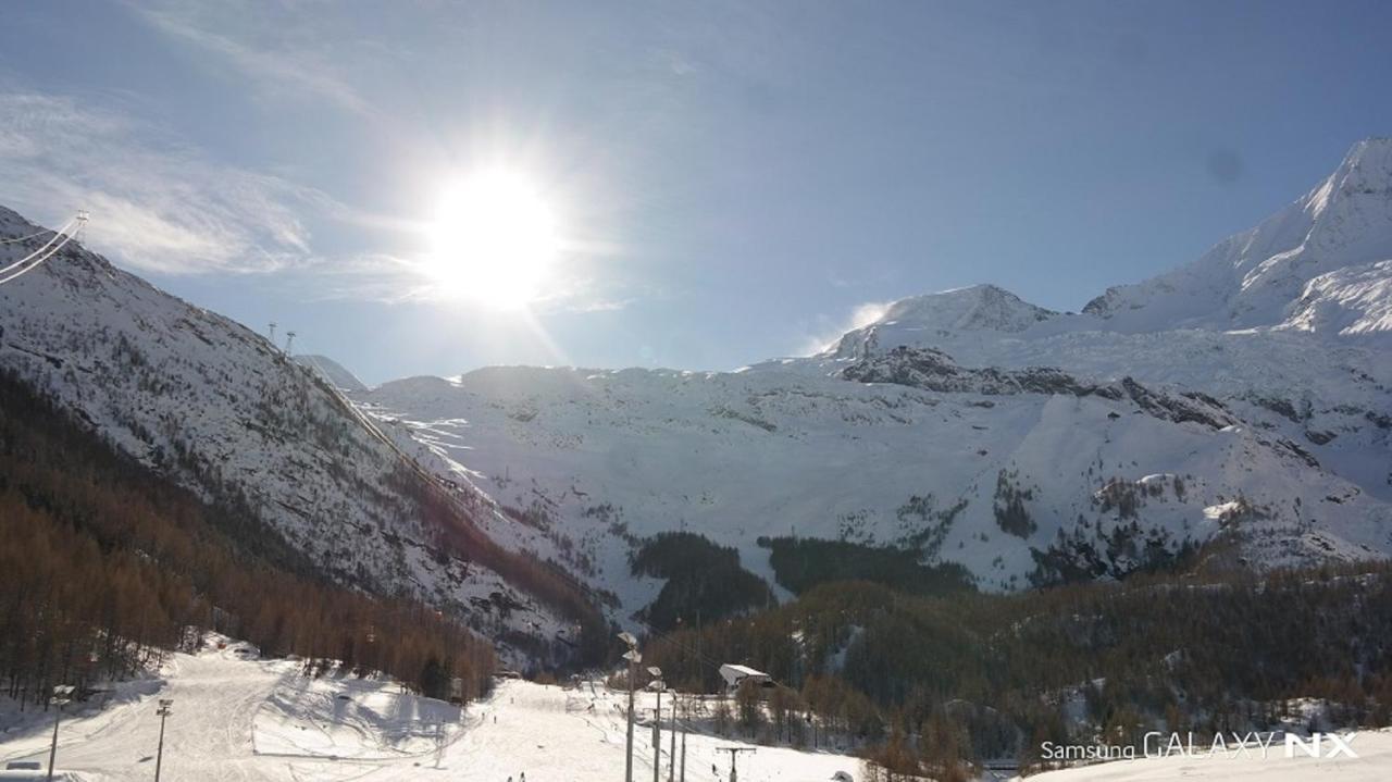 Amber Ski-in/out & Hotel